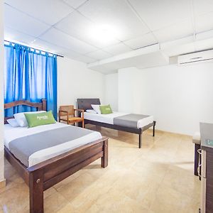 Habitación con 2 Camas Individuales